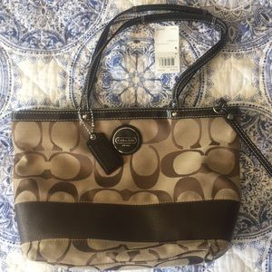 Coach shoulder bag